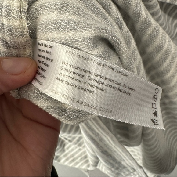 Eileen Fisher grey white tunic tee size medium - Picture 4 of 6